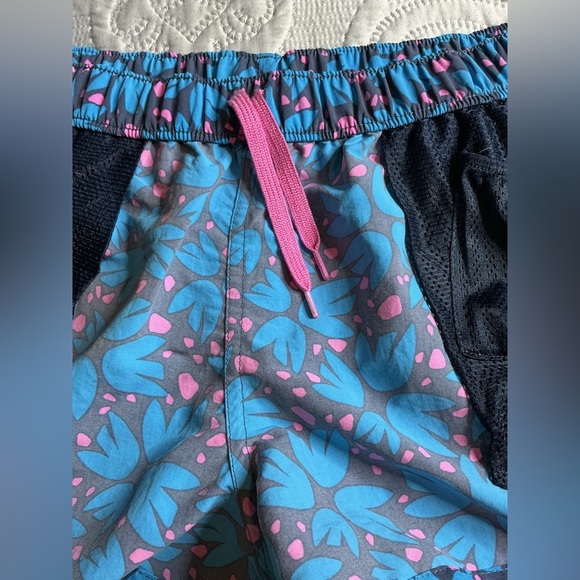 #Patagonia” Women's Floral Athletic Shorts in Teal and Pink - Picture 7 of 10